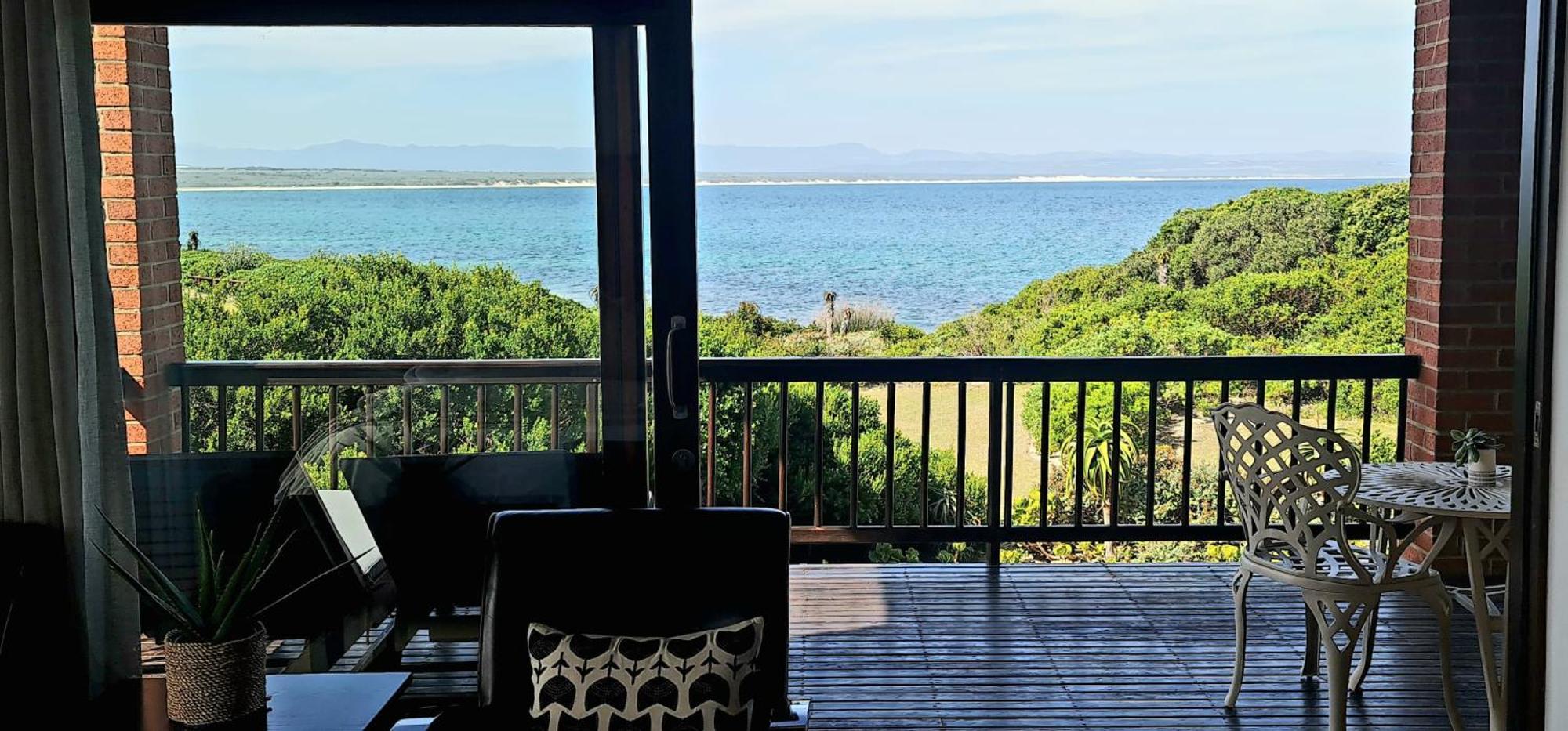Shaloha Guesthouse On Supertubes Jeffreys Bay Exterior photo