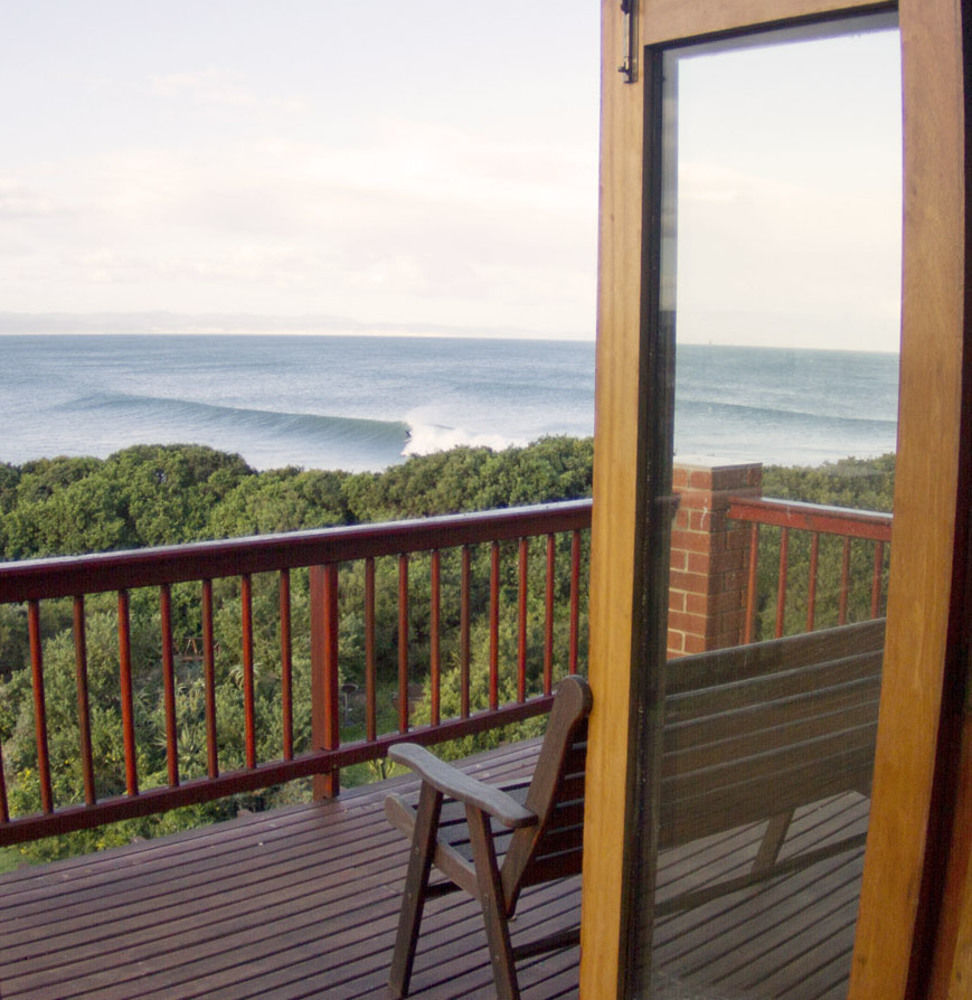 Shaloha Guesthouse On Supertubes Jeffreys Bay Exterior photo